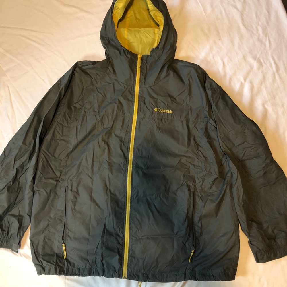 Men’s Columbia Rain Jacket